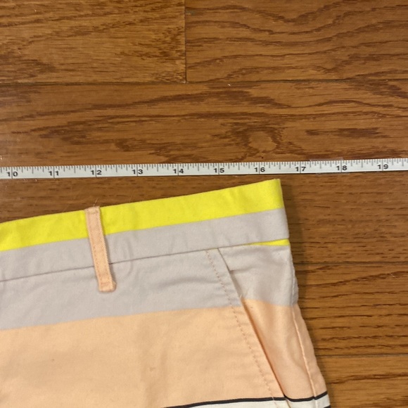 3” striped shorts - Picture 4 of 8